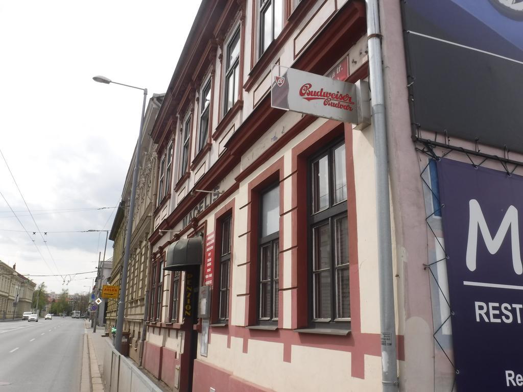 Pension Macelis Ceske Budejovice Dış mekan fotoğraf